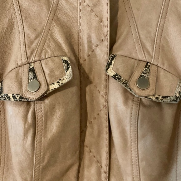 Etcetera tan leather jacket. Size 8 - Picture 1 of 13